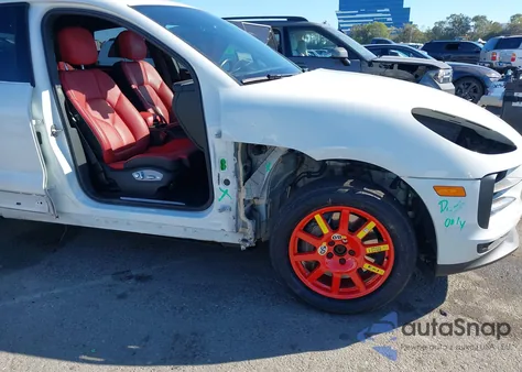 2021 Porsche Macan S from USA, damaged, VIN WP1AB2A59MLB35405